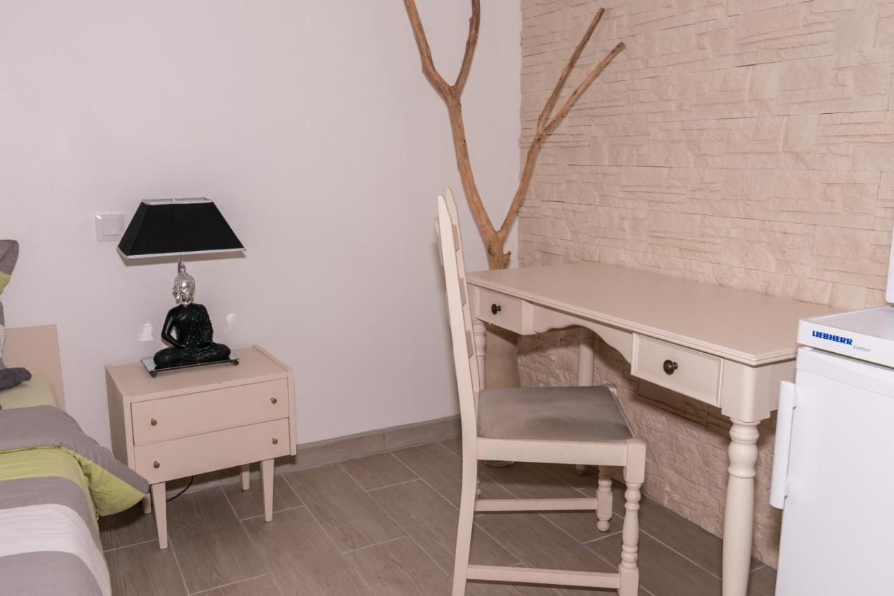 Private & Comfortable Apartments Puttelange-aux-Lacs エクステリア 写真