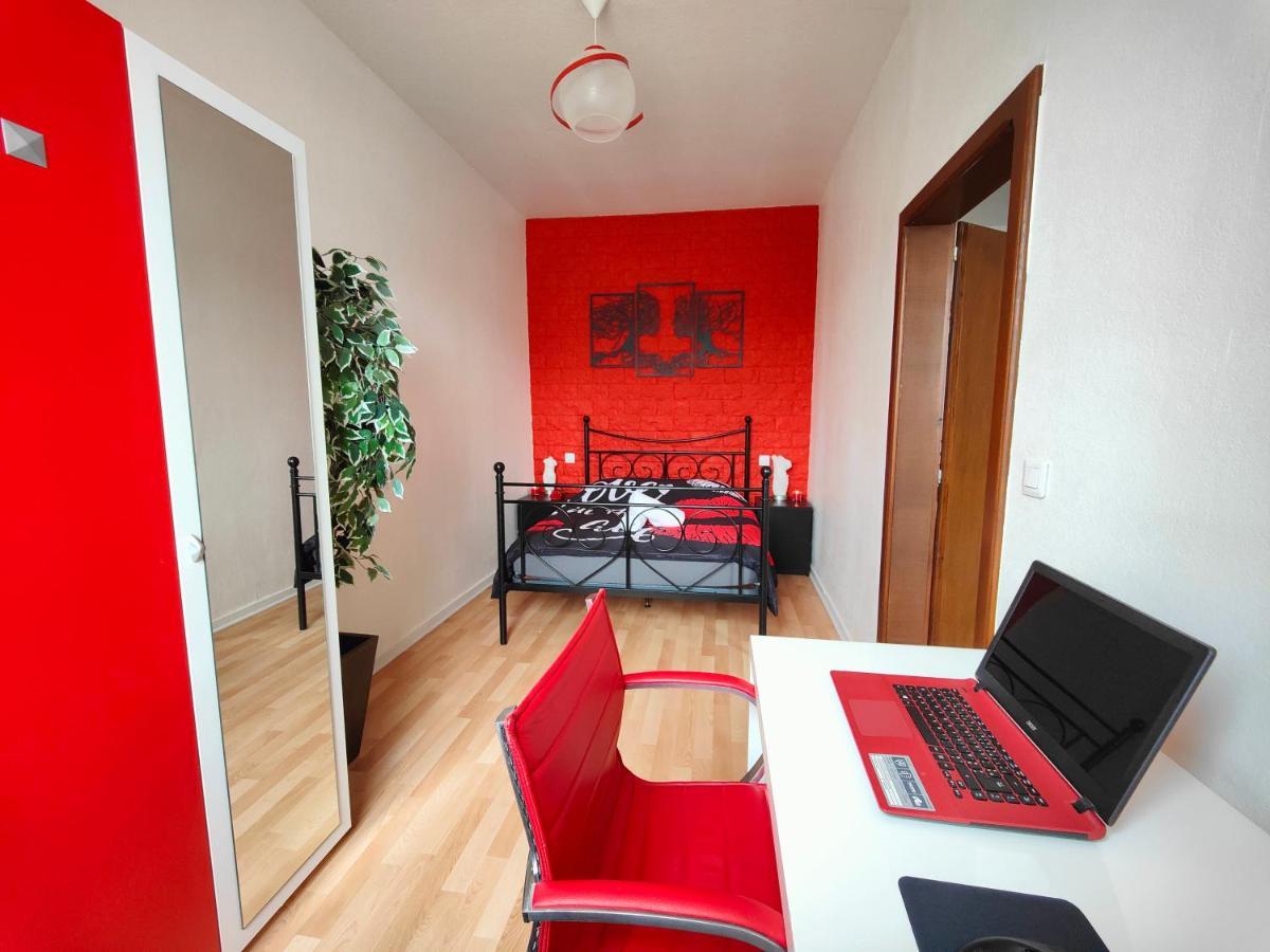 Private & Comfortable Apartments Puttelange-aux-Lacs エクステリア 写真