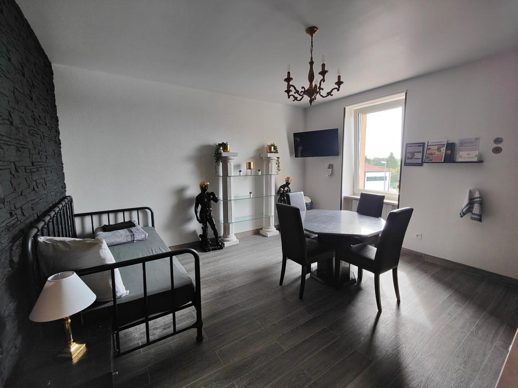 Private & Comfortable Apartments Puttelange-aux-Lacs エクステリア 写真
